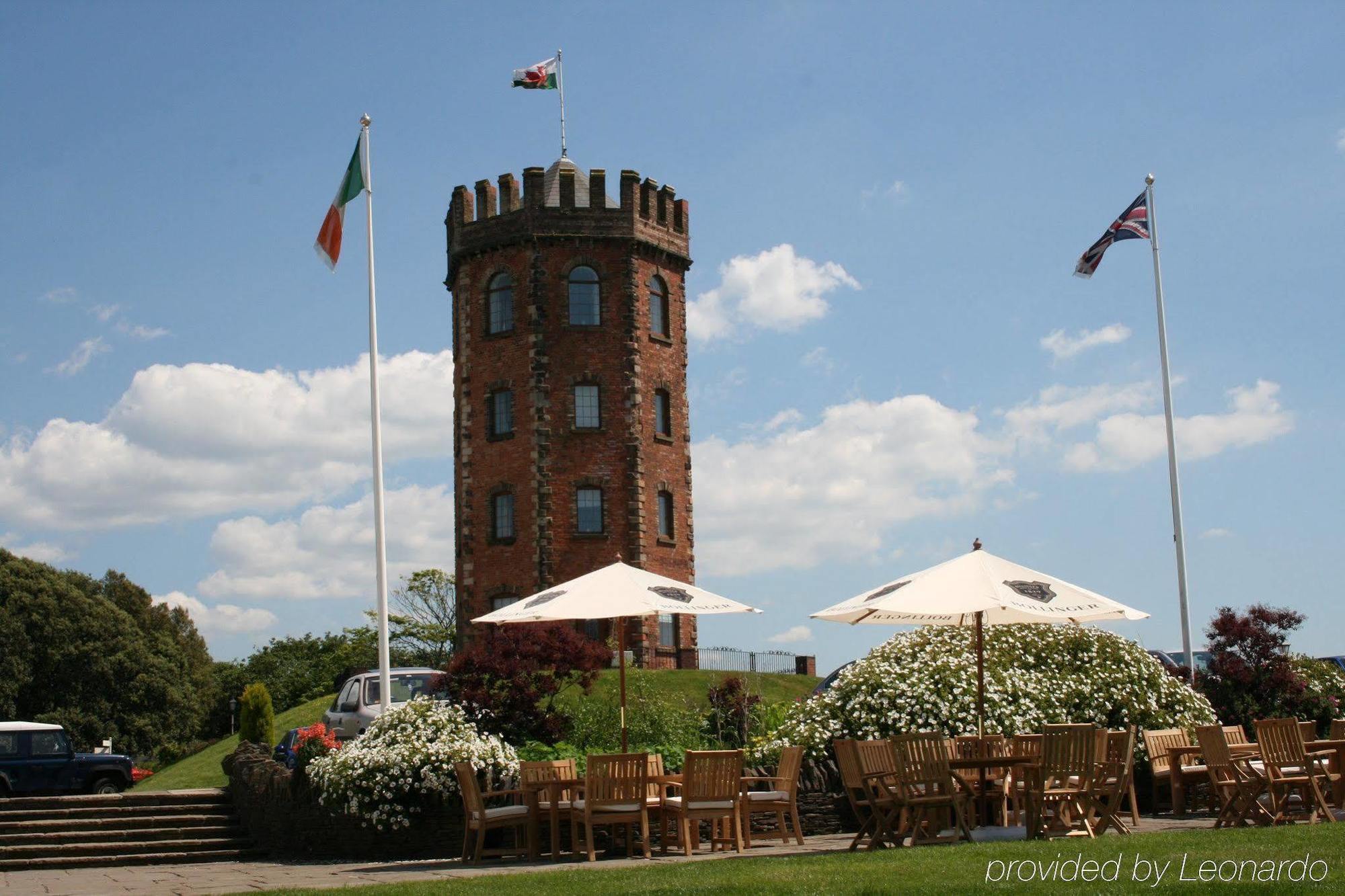 Towers Hotel & Spa Swansea Exteriör bild